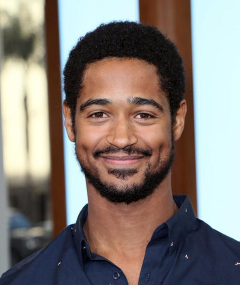 FamousPeopleFacts - Alfred Enoch