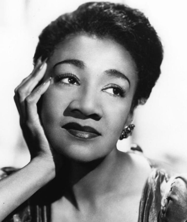 FamousPeopleFacts - Alberta Hunter