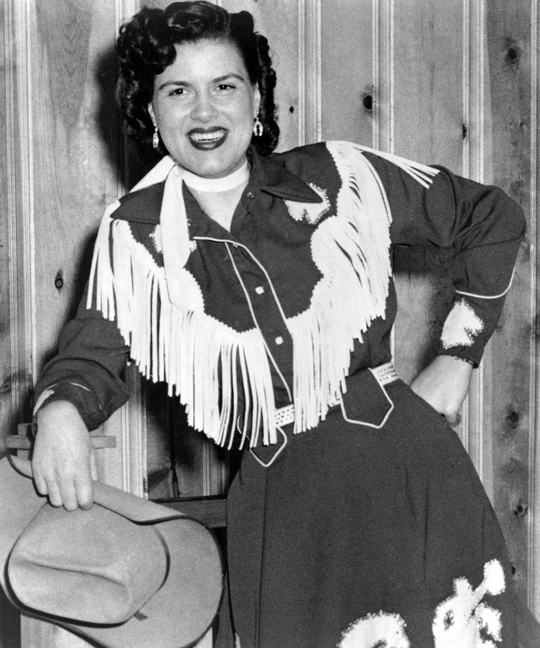 FamousPeopleFacts - Patsy Cline