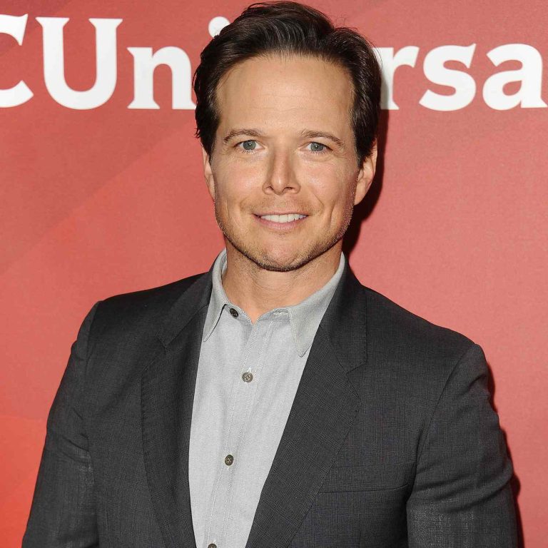 FamousPeopleFacts - Scott Wolf