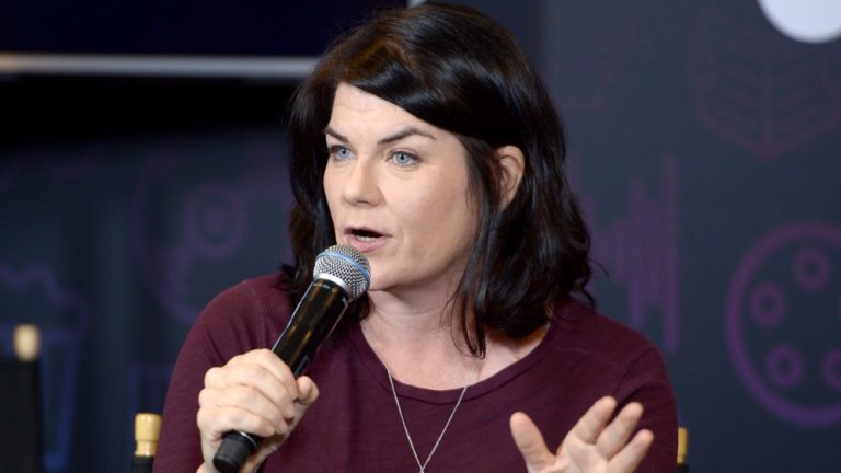 FamousPeopleFacts - Karen Kilgariff