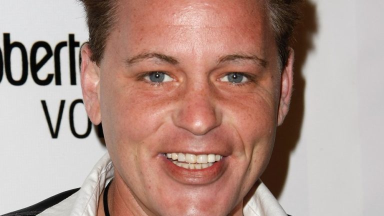 FamousPeopleFacts - Corey Haim