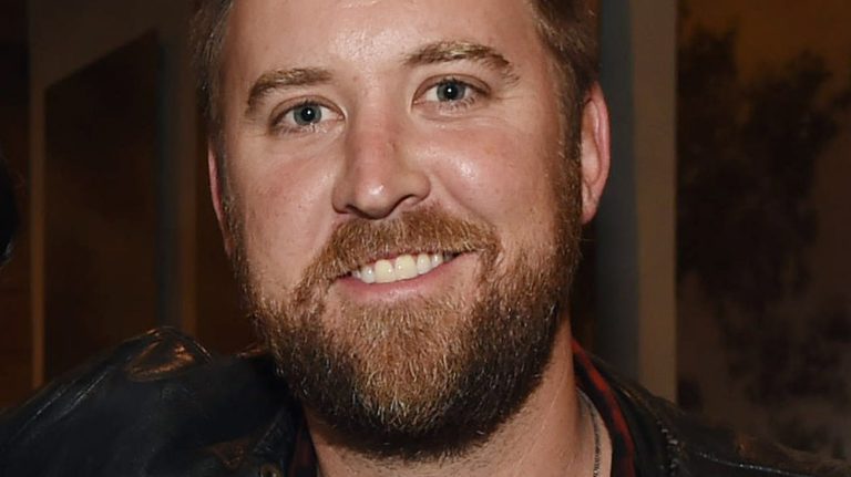 FamousPeopleFacts - Charles Kelley