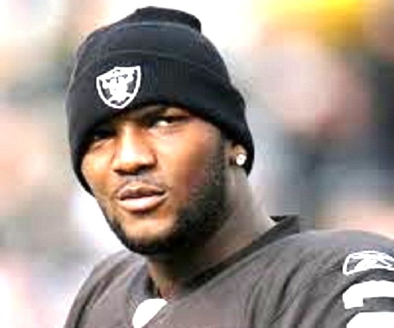 FamousPeopleFacts - JaMarcus Russell