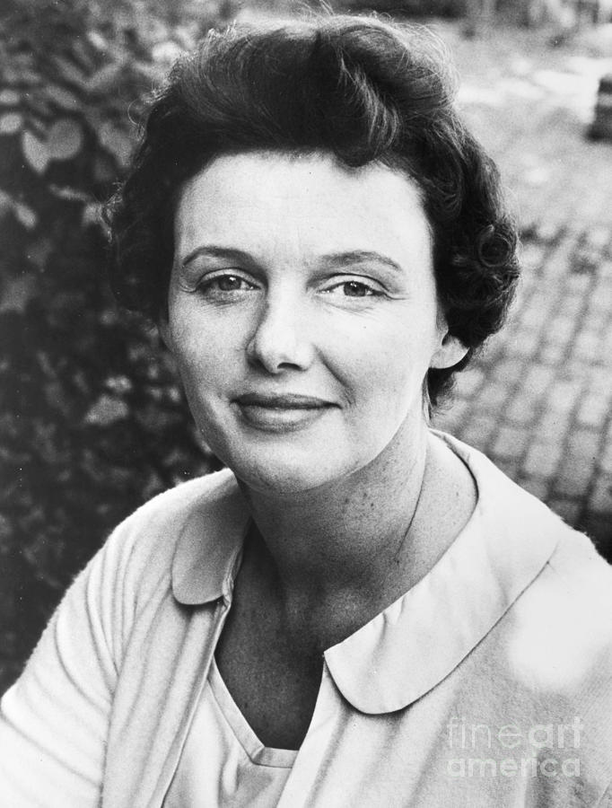 FamousPeopleFacts - Jean Kerr