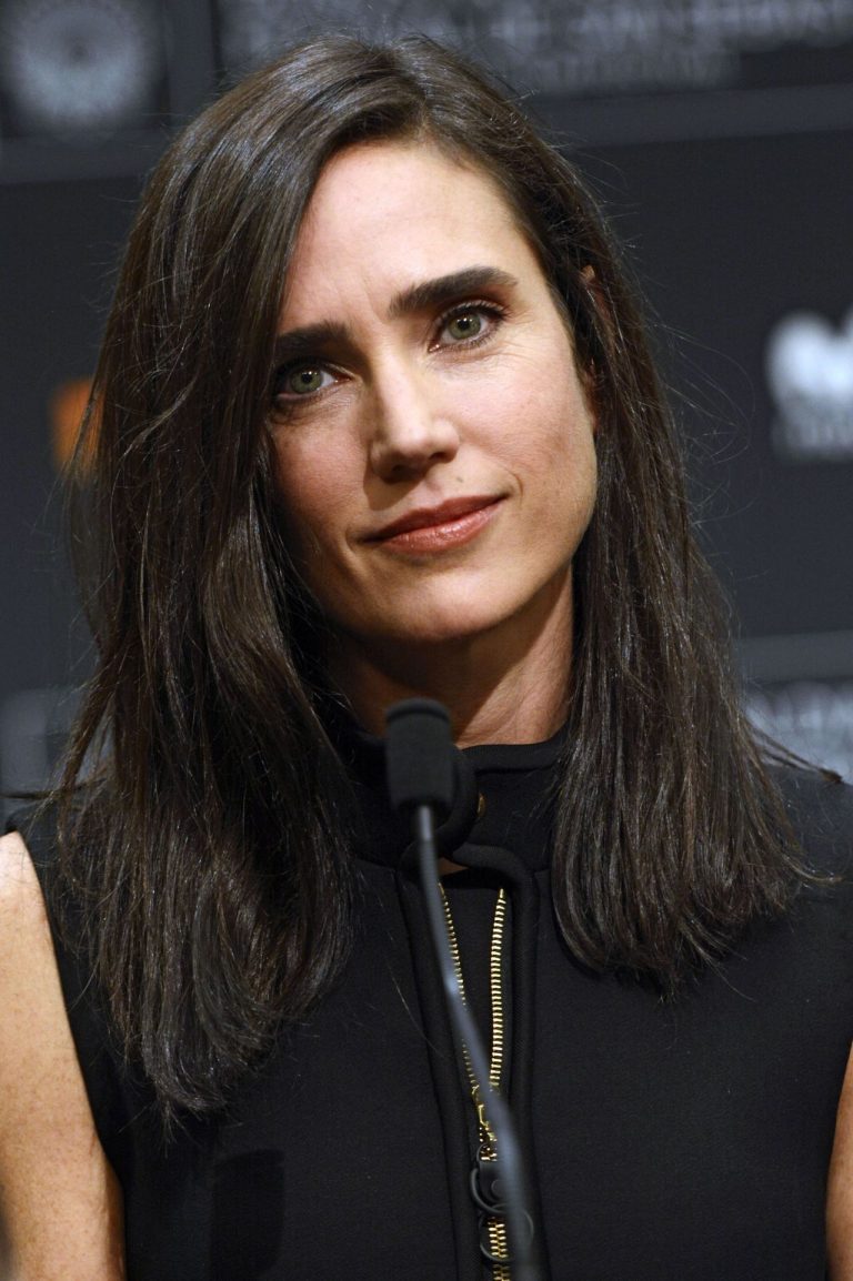 FamousPeopleFacts - Jennifer Connelly