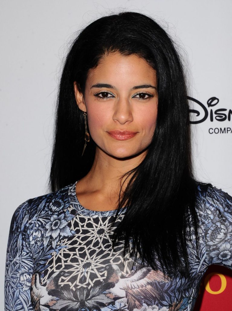 FamousPeopleFacts - Jessica Clark