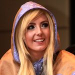 FamousPeopleFacts - Jessica Nigri