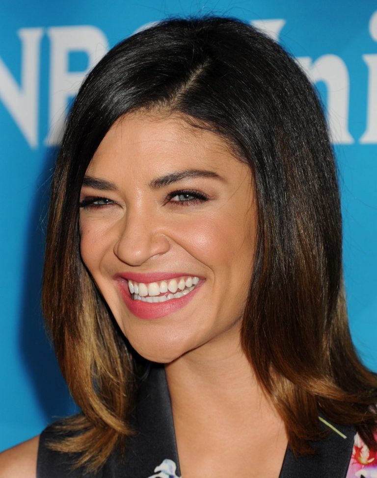 FamousPeopleFacts - Jessica Szohr