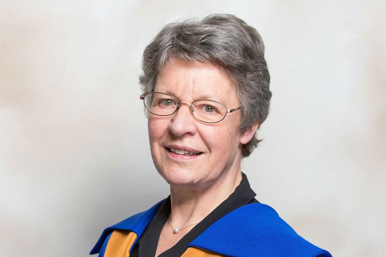 FamousPeopleFacts - Jocelyn Bell Burnell