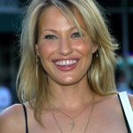 FamousPeopleFacts - Joey Lauren Adams