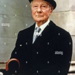 FamousPeopleFacts - John Gielgud