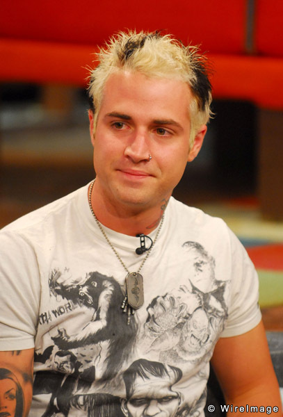 FamousPeopleFacts - Johnny Christ