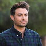 FamousPeopleFacts - Jonathan Bennett