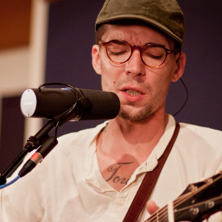 FamousPeopleFacts - Justin Townes Earle