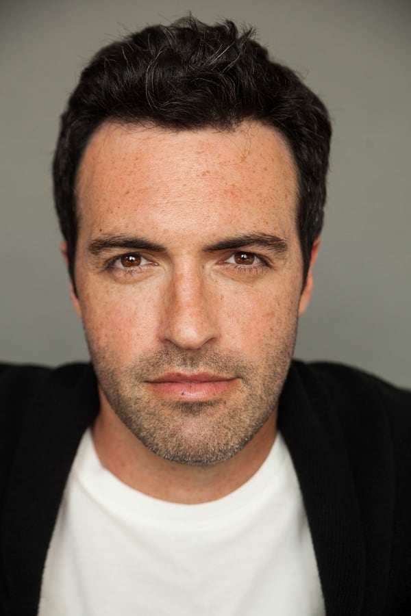 FamousPeopleFacts - Reid Scott