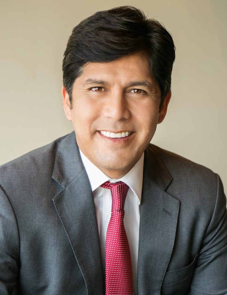 FamousPeopleFacts - Kevin de Leon