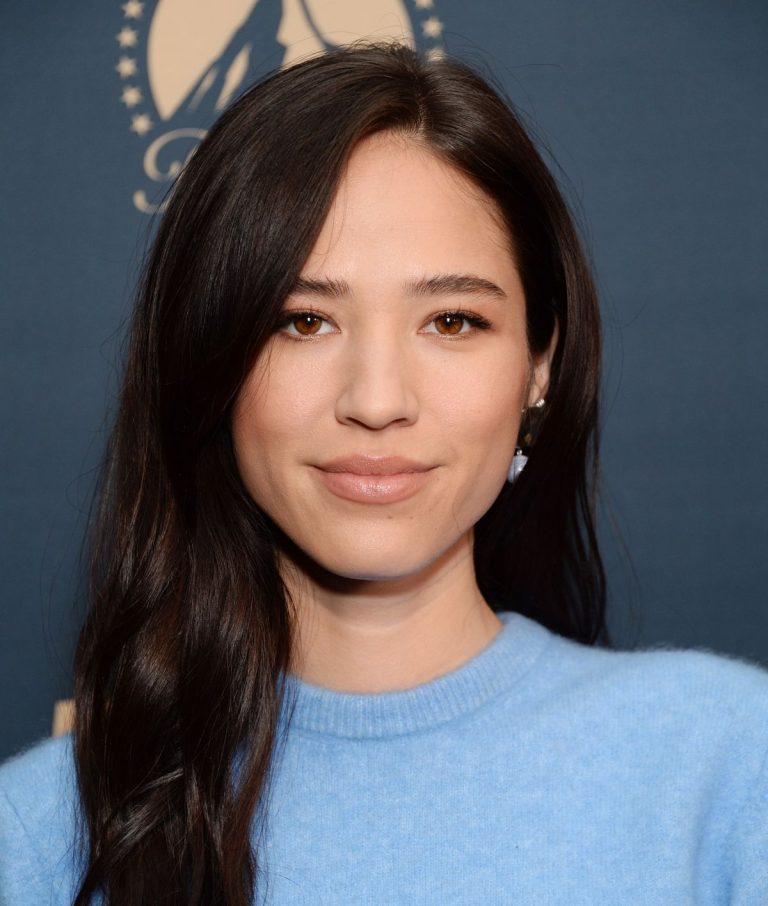 FamousPeopleFacts - Kelsey Chow