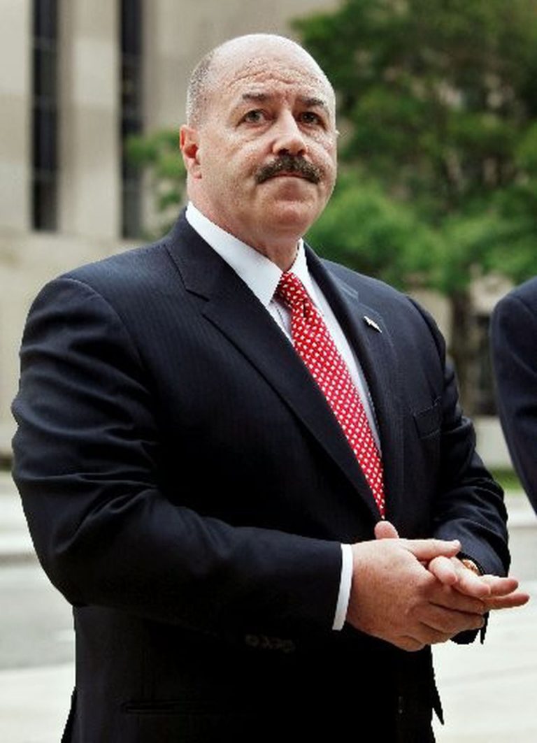 FamousPeopleFacts - Bernard Kerik