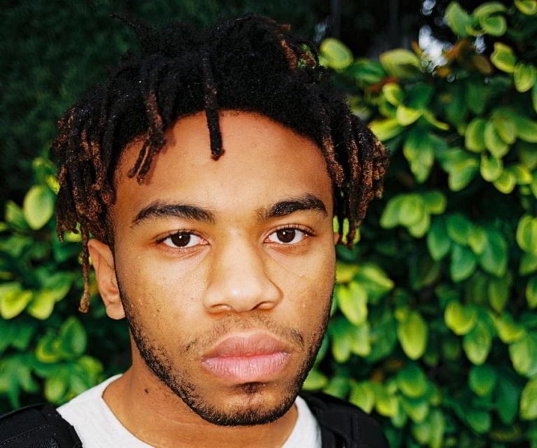 FamousPeopleFacts - Kevin Abstract