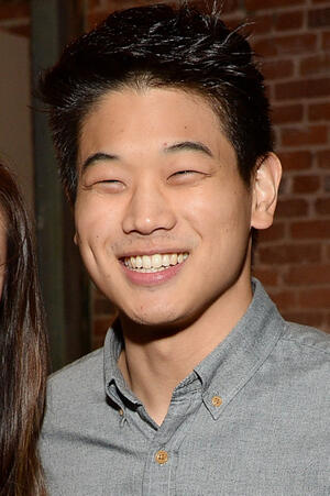 FamousPeopleFacts - Ki Hong Lee