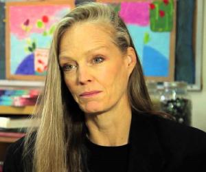 FamousPeopleFacts - Suzy Amis