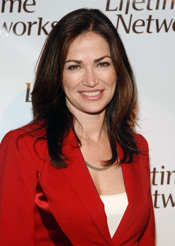 FamousPeopleFacts - Kim Delaney