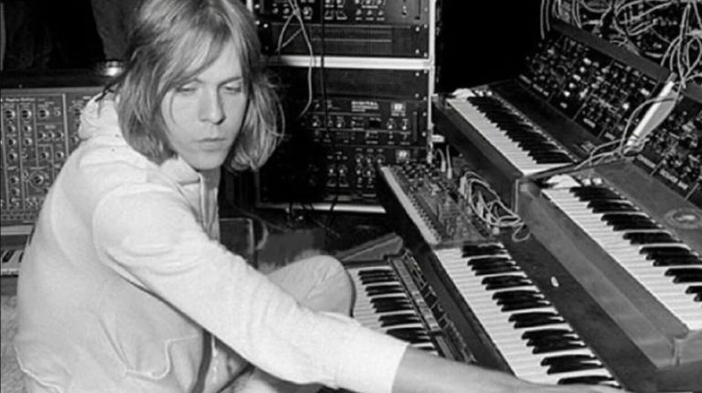 FamousPeopleFacts - Klaus Schulze