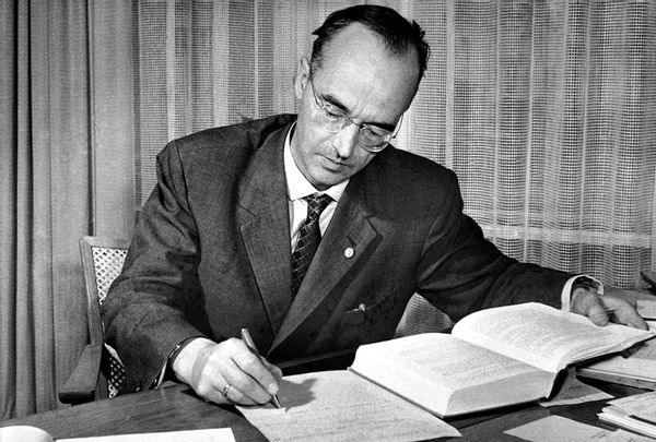 FamousPeopleFacts - Klaus Fuchs