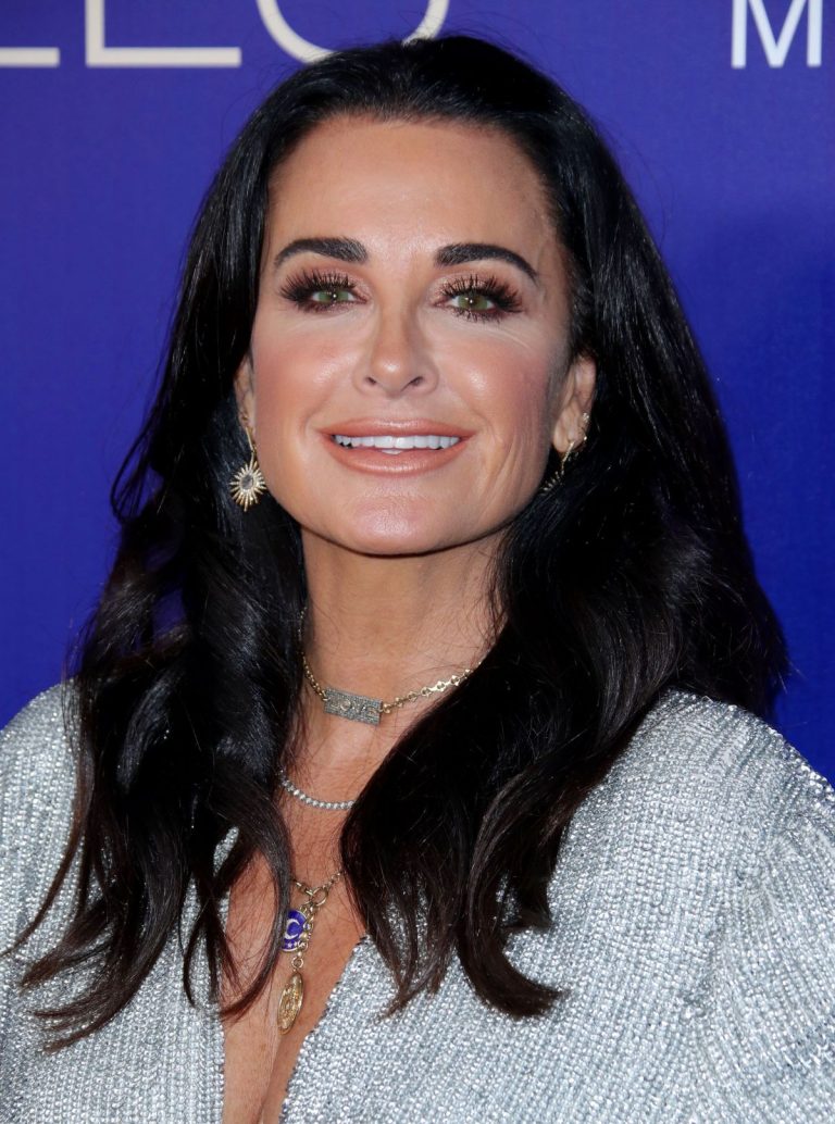 FamousPeopleFacts - Kyle Richards