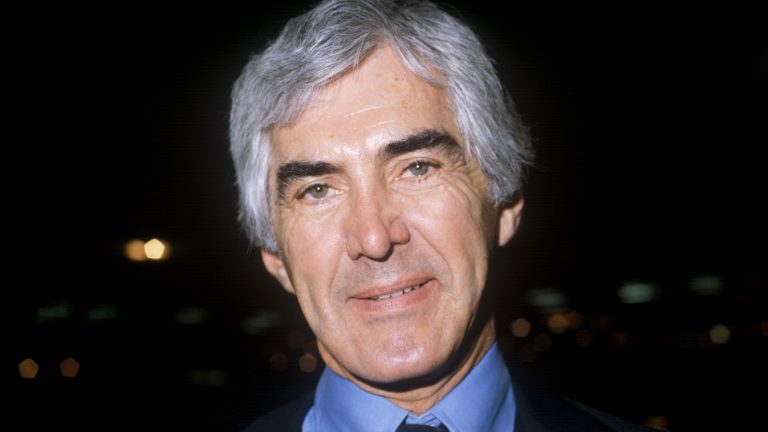 FamousPeopleFacts - John DeLorean