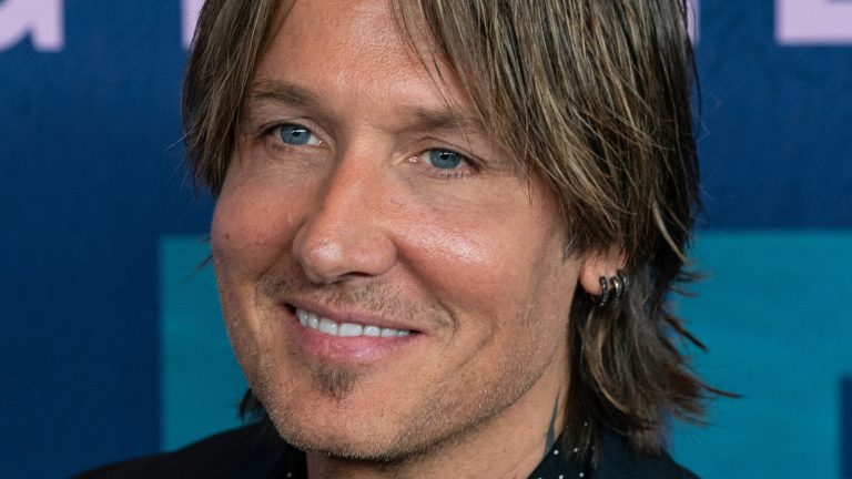 FamousPeopleFacts - Keith Urban