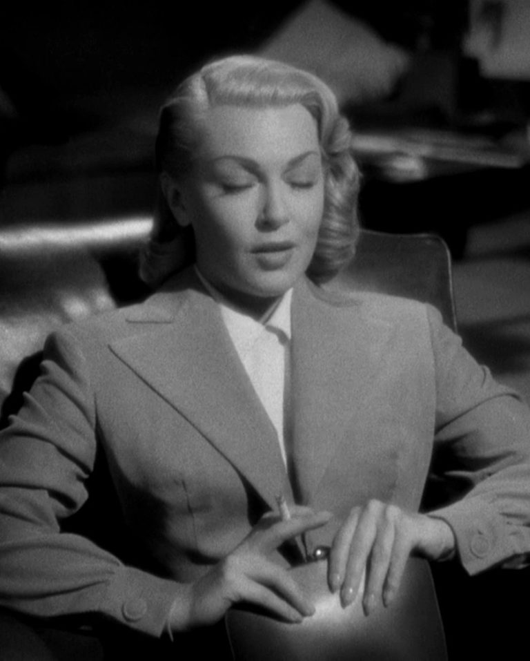 FamousPeopleFacts - Lana Turner