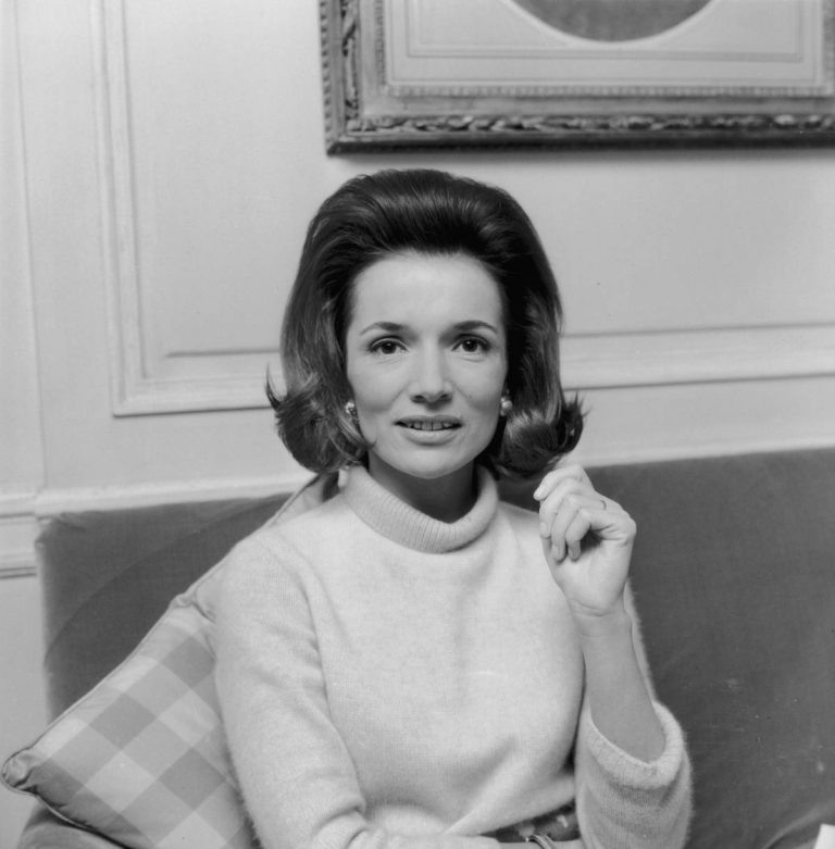 FamousPeopleFacts - Lee Radziwill