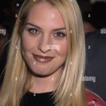 FamousPeopleFacts - Leslie Grossman