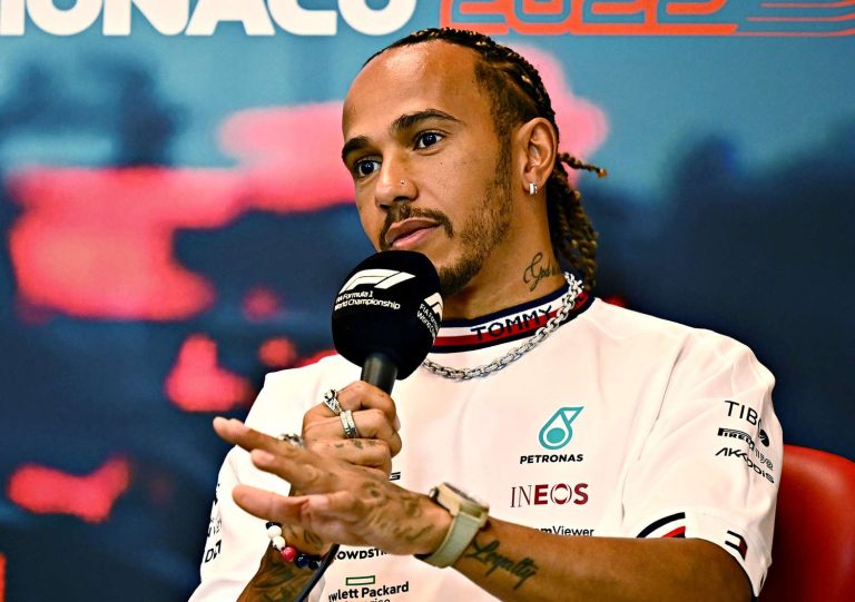 FamousPeopleFacts - Lewis Hamilton