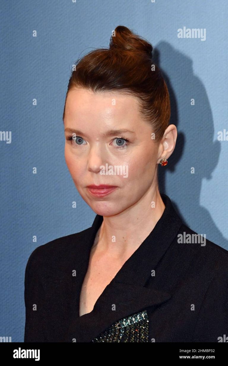 FamousPeopleFacts - Anna Maxwell Martin