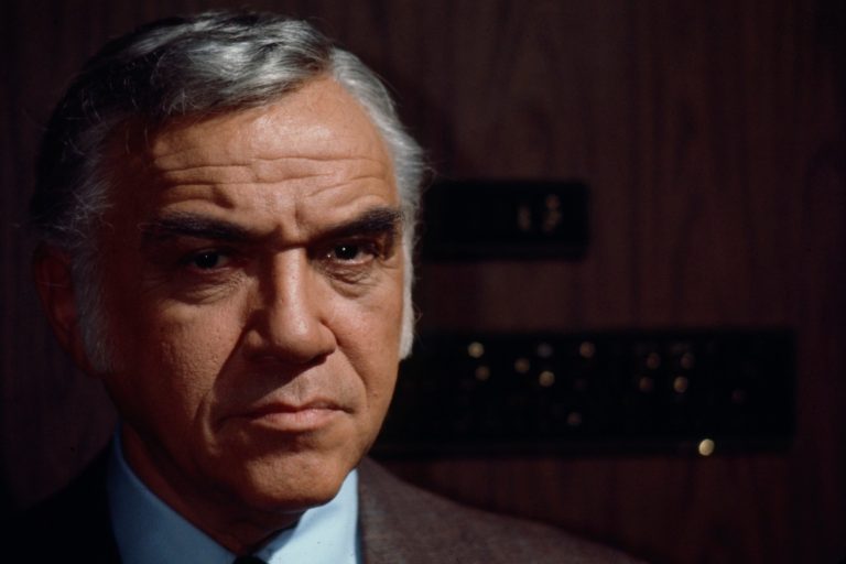 FamousPeopleFacts - Lorne Greene