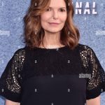 FamousPeopleFacts - Jeanne Tripplehorn