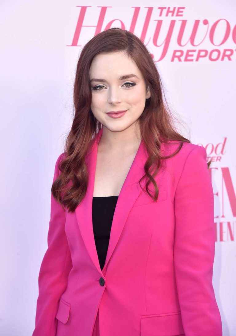 FamousPeopleFacts - Madison Davenport