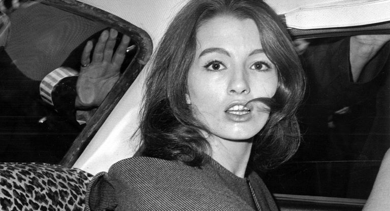 FamousPeopleFacts - Christine Keeler