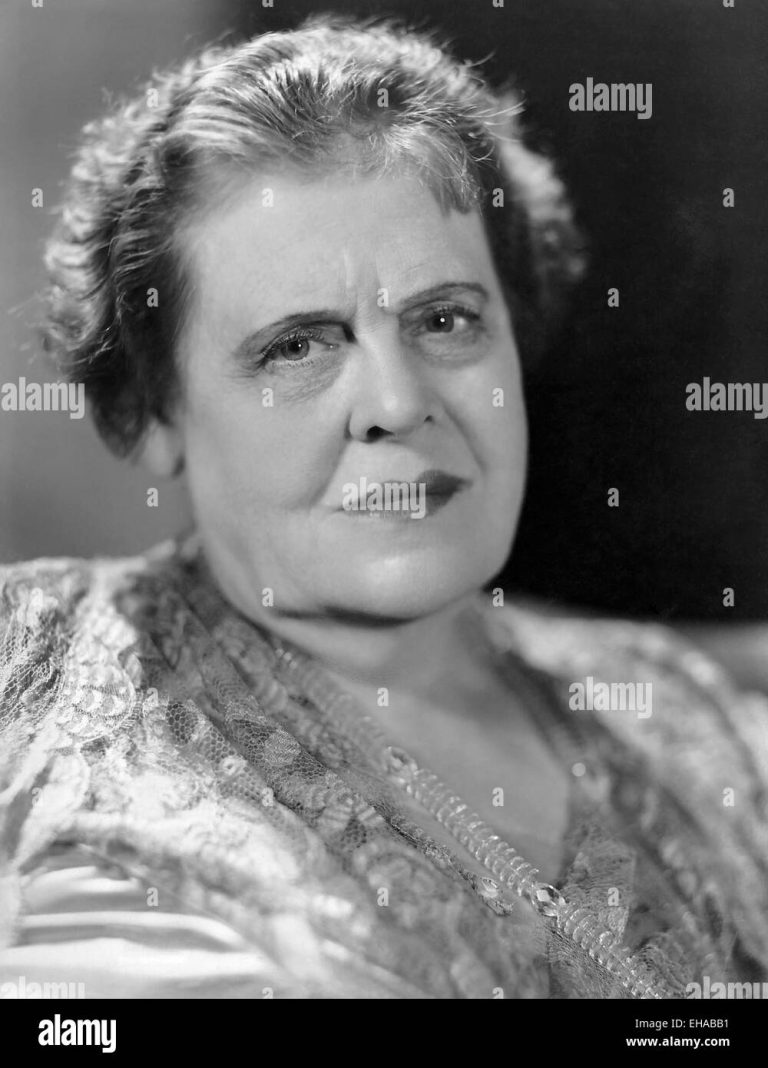 FamousPeopleFacts - Marie Dressler