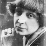 FamousPeopleFacts - Marina Tsvetaeva