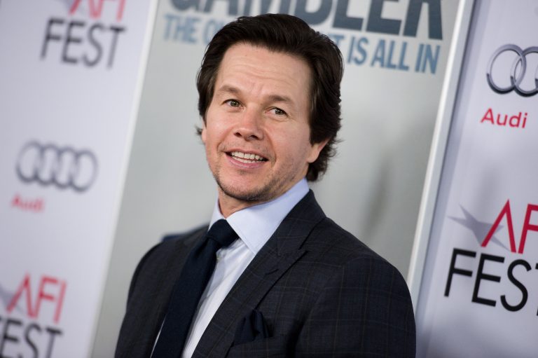 FamousPeopleFacts - Mark Wahlberg