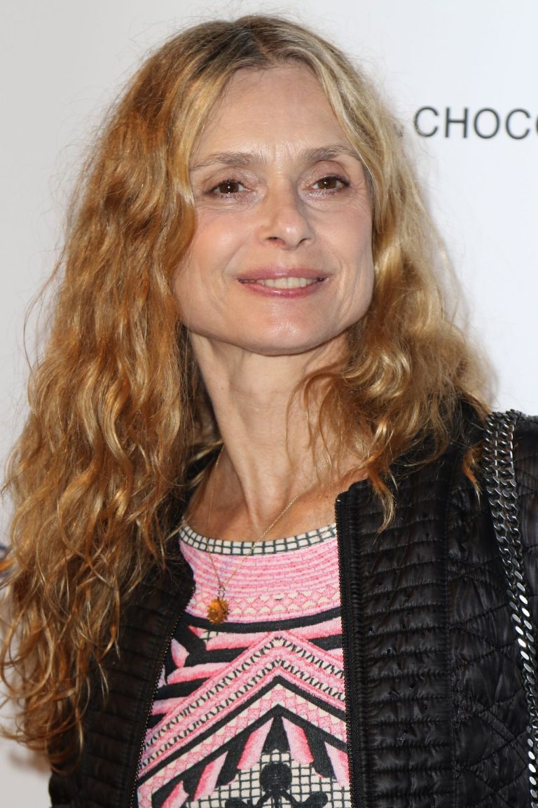 FamousPeopleFacts - Maryam D’Abo