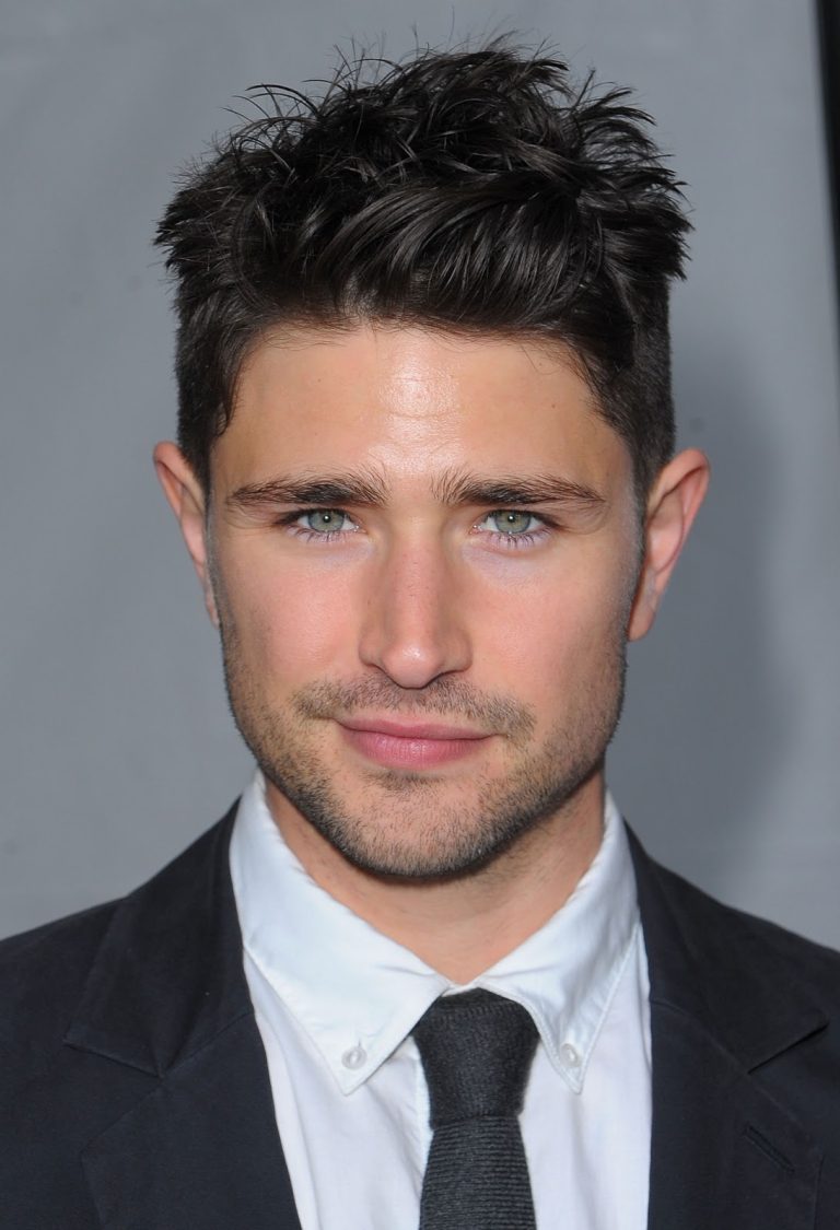 FamousPeopleFacts - Matt Dallas