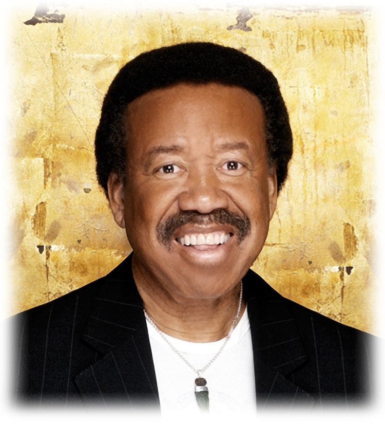 FamousPeopleFacts - Maurice White