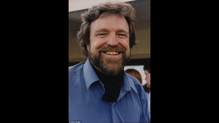 FamousPeopleFacts - John Perry Barlow