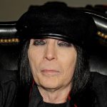 FamousPeopleFacts - Mick Mars