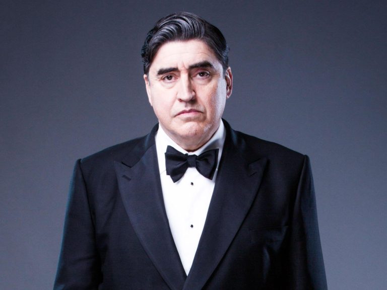 FamousPeopleFacts - Alfred Molina